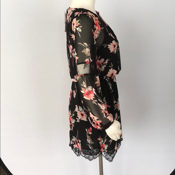 NWT WHBM Romantic Floral Print Dress.. Size 0 - Picture 7 of 15